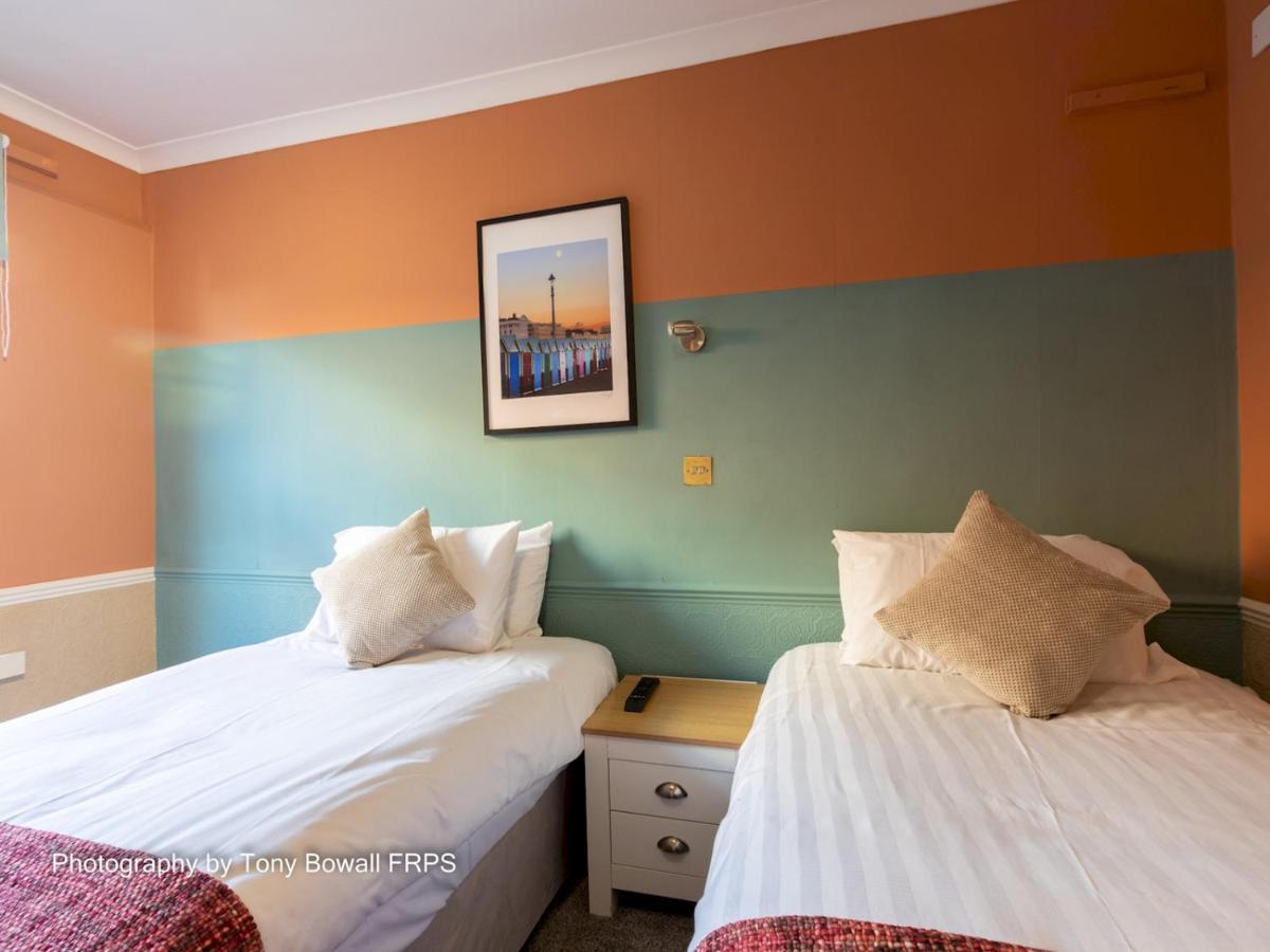 Pass The Keys Room 14 Twin The Blessed Elizabeth Boutique Suite Brighton Exterior foto
